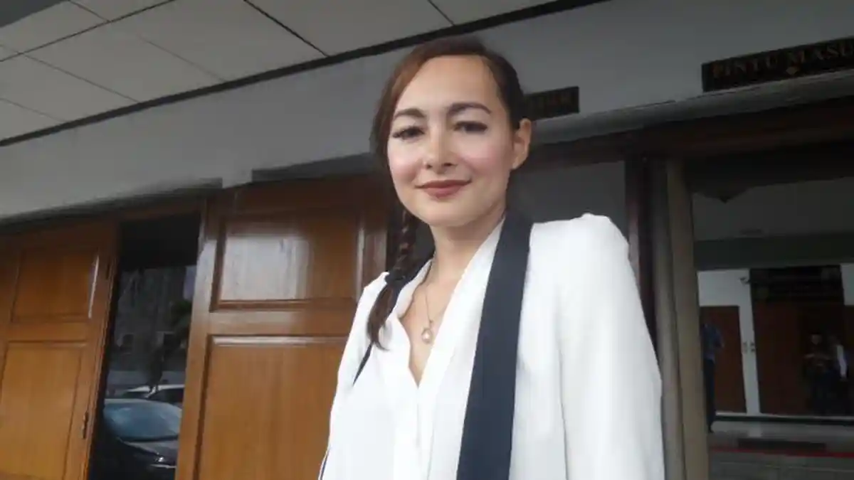 Dewi Rezer Mengaku Banyak Pria Antre untuk Jadi Pacarnya, Siapa yang Ia Pilih?