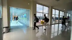 Penumpang-Pesawat-di-Bandara-Haluoleo-Kendari.jpg