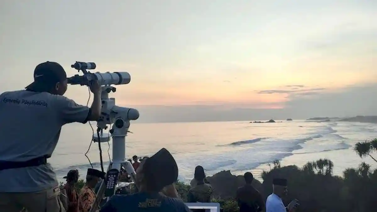 1 Ramadhan 1444 H Jatuh pada Kamis 23 Maret 2023, Hilal Sudah Terlihat