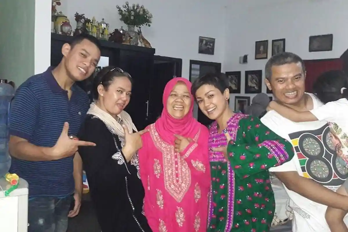 Berani Tilep Warisan Rp 17 Miliar, ART Nirina Zubir Ternyata Anggap Ia Anak Angkat, Merasa Punya Hak