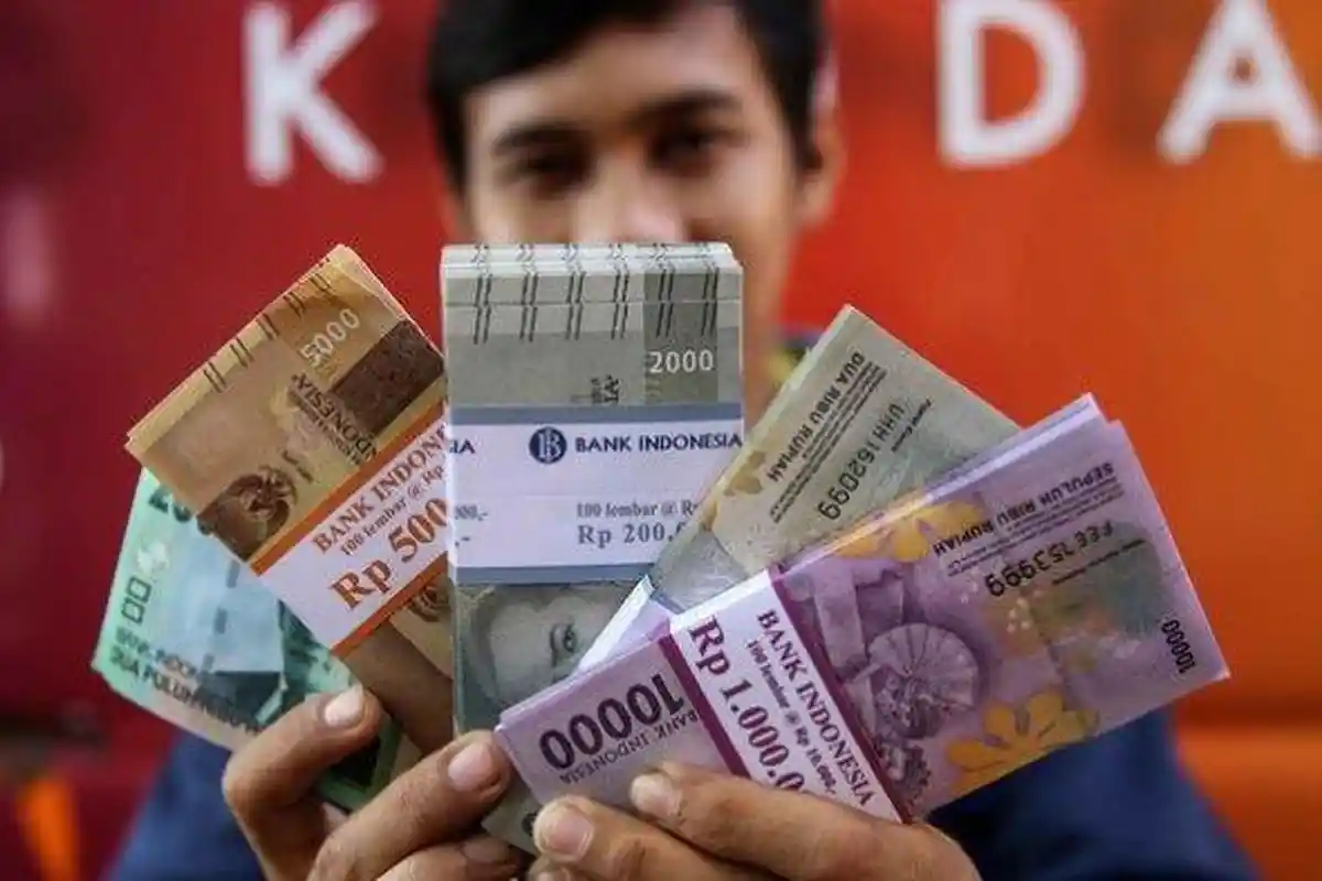 Ini Daftar Pekerja yang Berhak Dapat THR Berikut Cara Menghitung Besarannya