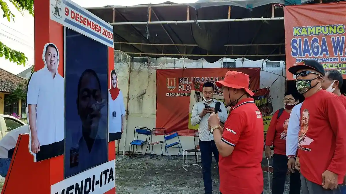 Kampanye Blusukan Online, Hendi Sapa Warga Via Layar Monitor