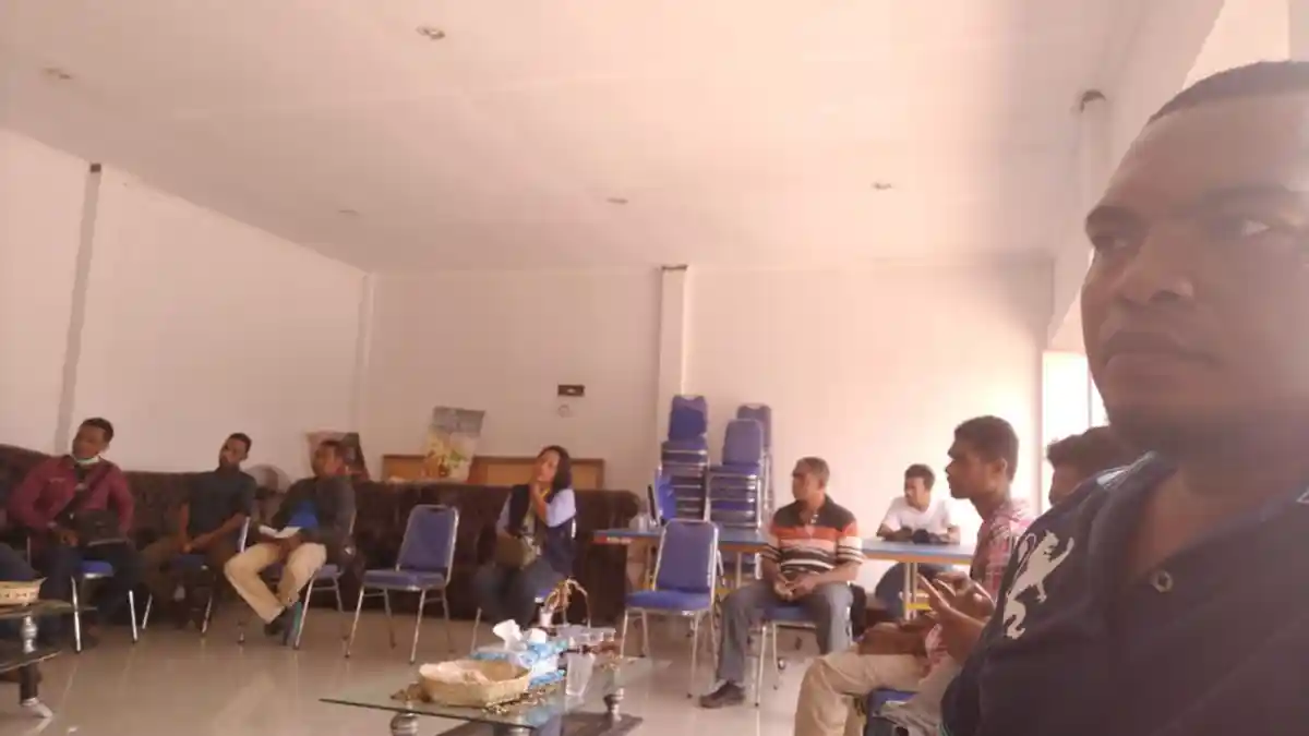 Dilema Tenaga Medis Lembata: Hendak Periksa ODP Covid-19 Tapi Tak Dilengkapi APD