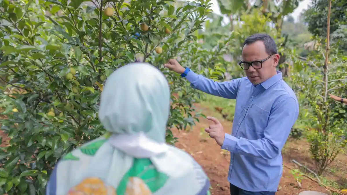 Ngantor di Kelurahan Muarasari, Bima Arya Pastikan Pelayanan Kepada Warga Tetap Berjalan