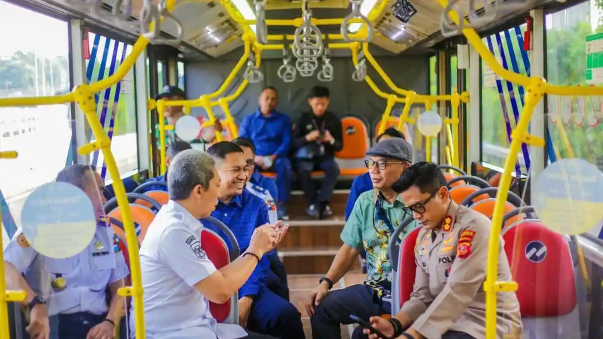 Koridor Transjabodetabek Bogor-Jakarta Resmi Beroperasi, Tarif Cuma Rp3.500