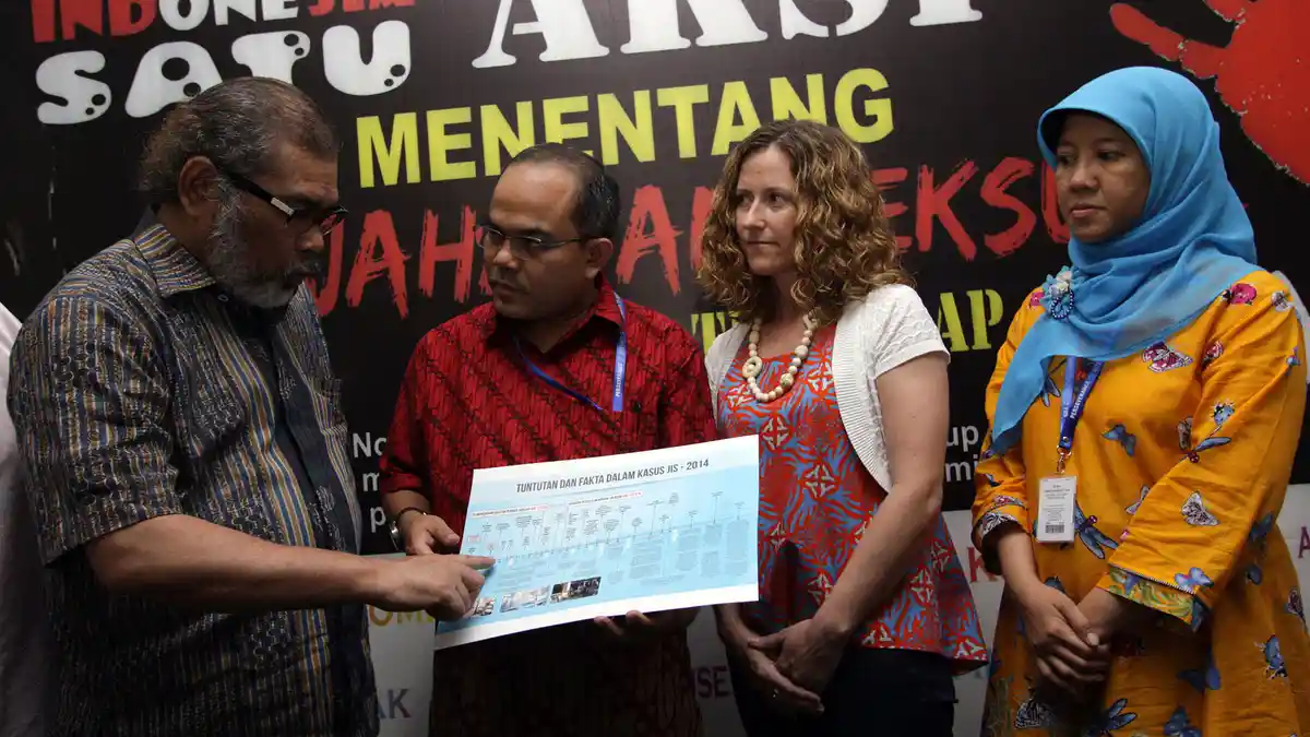Dukungan Terhadap Pekerja Kebersihan dan Guru JIS Terus Mengalir
