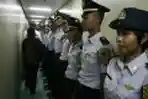 KM Dobonsolo Angkut Pemudik Tujuan Jakarta