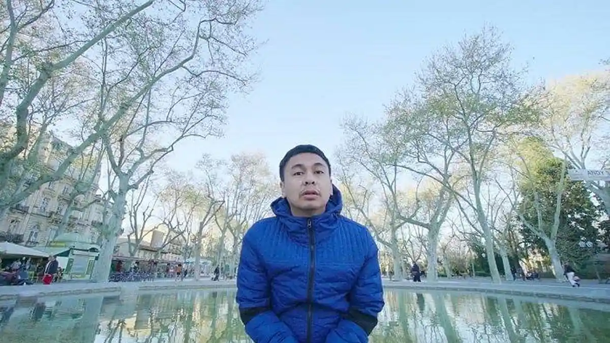Raditya Dilka Minta Masyarakat Tak Remehkan Virus Corona, Ceritakan Teman Meninggal karena Covid-19