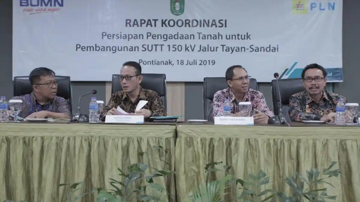 PLN dan Pemerintah Daerah Bersinergi Bangun SUTT 150 kV Tayan-Sandai
