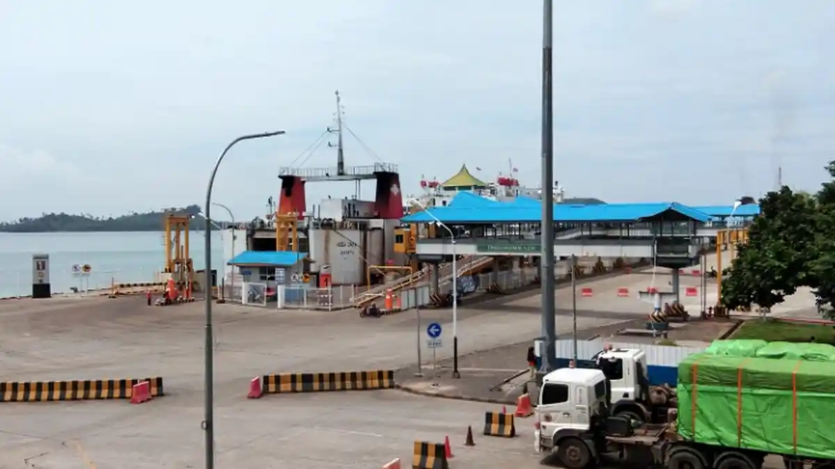 Penyeberangan di Pelabuhan Bakauheni Tak Terdampak Gelombang Tinggi