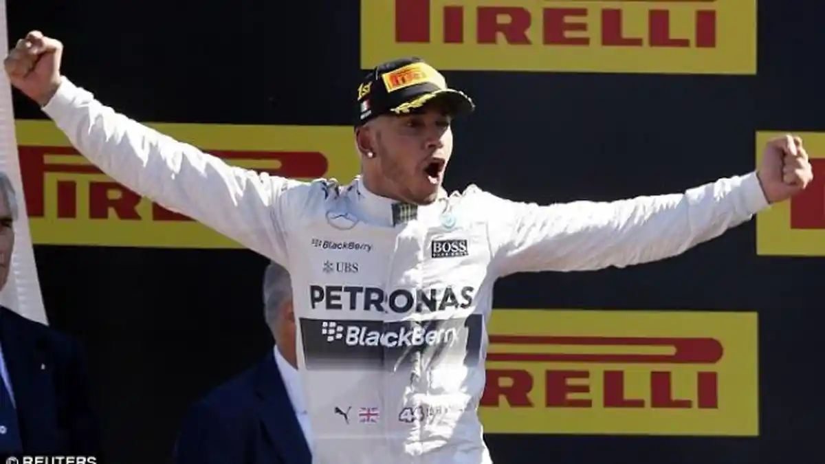Lewis Hamilton Berambisi Sapu Bersih Gelar Juara di Sisa Balapan