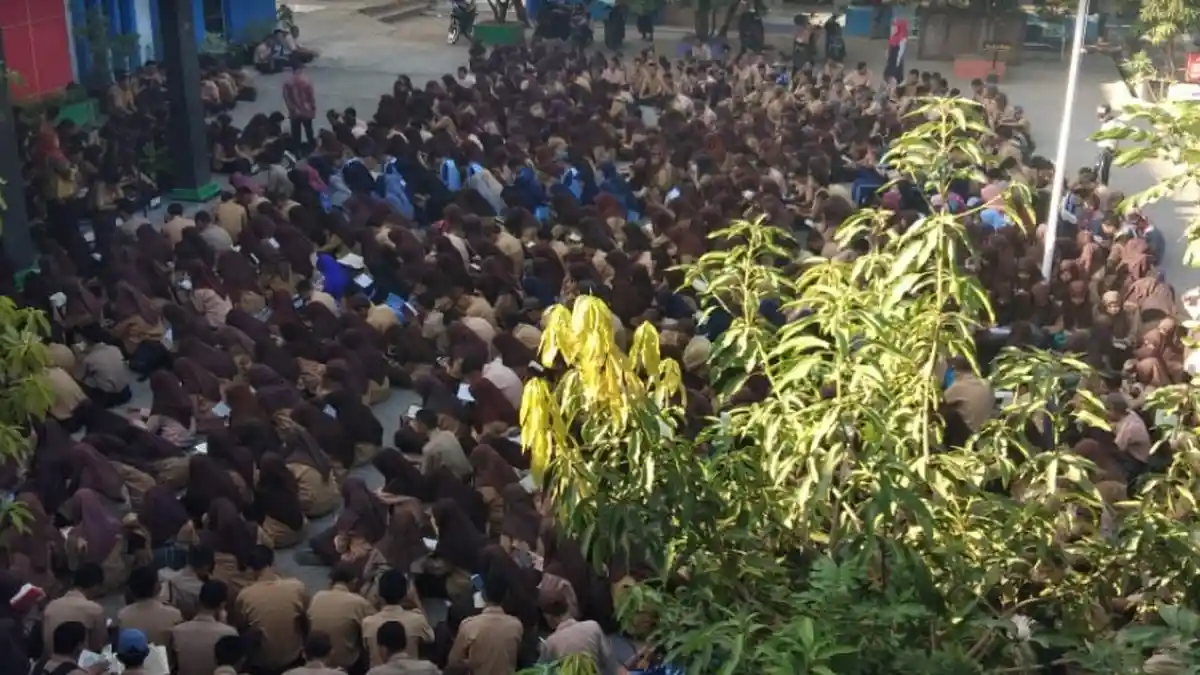 Intip Pelaksanaan Gerakan Literasi Kitab Suci di SMAN 1 Maros
