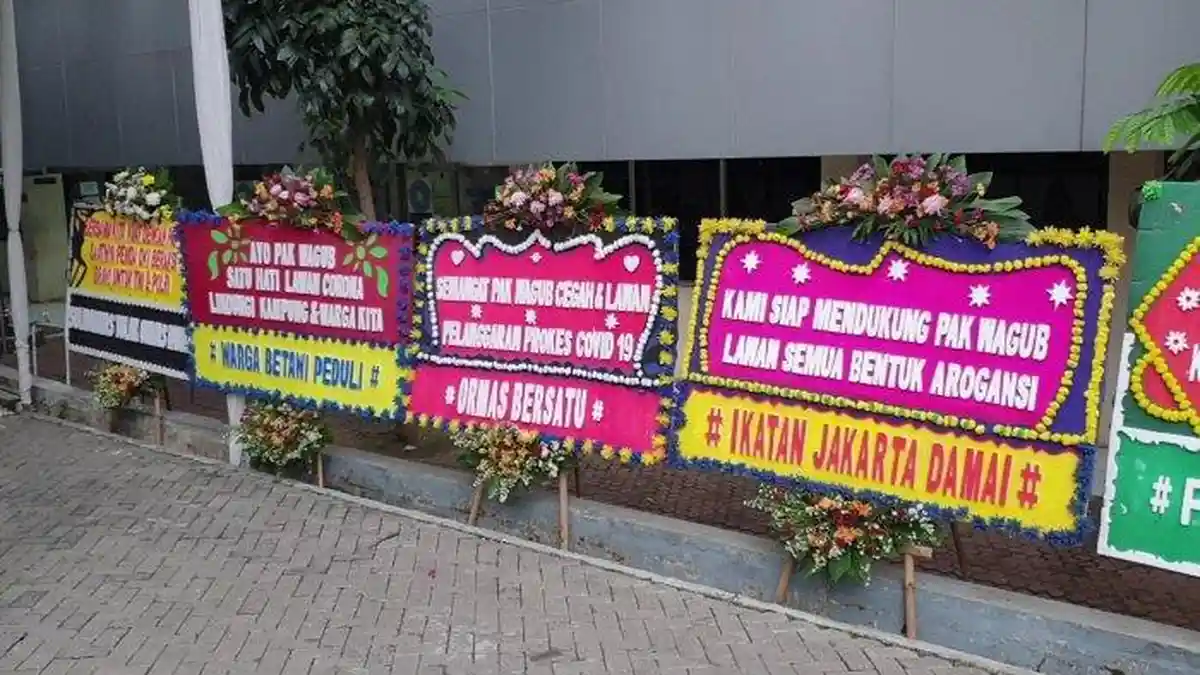 Setelah Kantor Pangdam Jaya dan Kapolda Metro, Giliran Wagub DKI yang Dapat Karangan Bunga