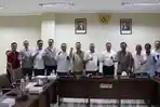 DPRD-Provinsi-Sulawesi-Utara-bersama-manajemen-PLN-UID-Suluttenggo.jpg
