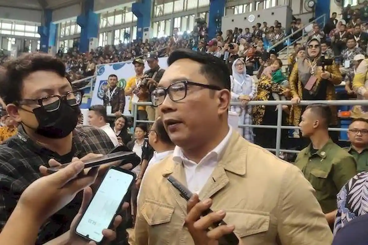 Ridwan Kamil Dilema, Lawan Ahok di Pilkada Jakarta atau Hadapi 6 Kandidat Kuat di Jawa Barat
