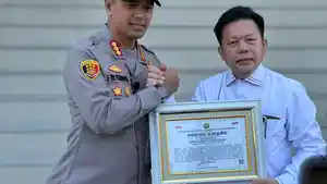 endang-award-presisi.jpg
