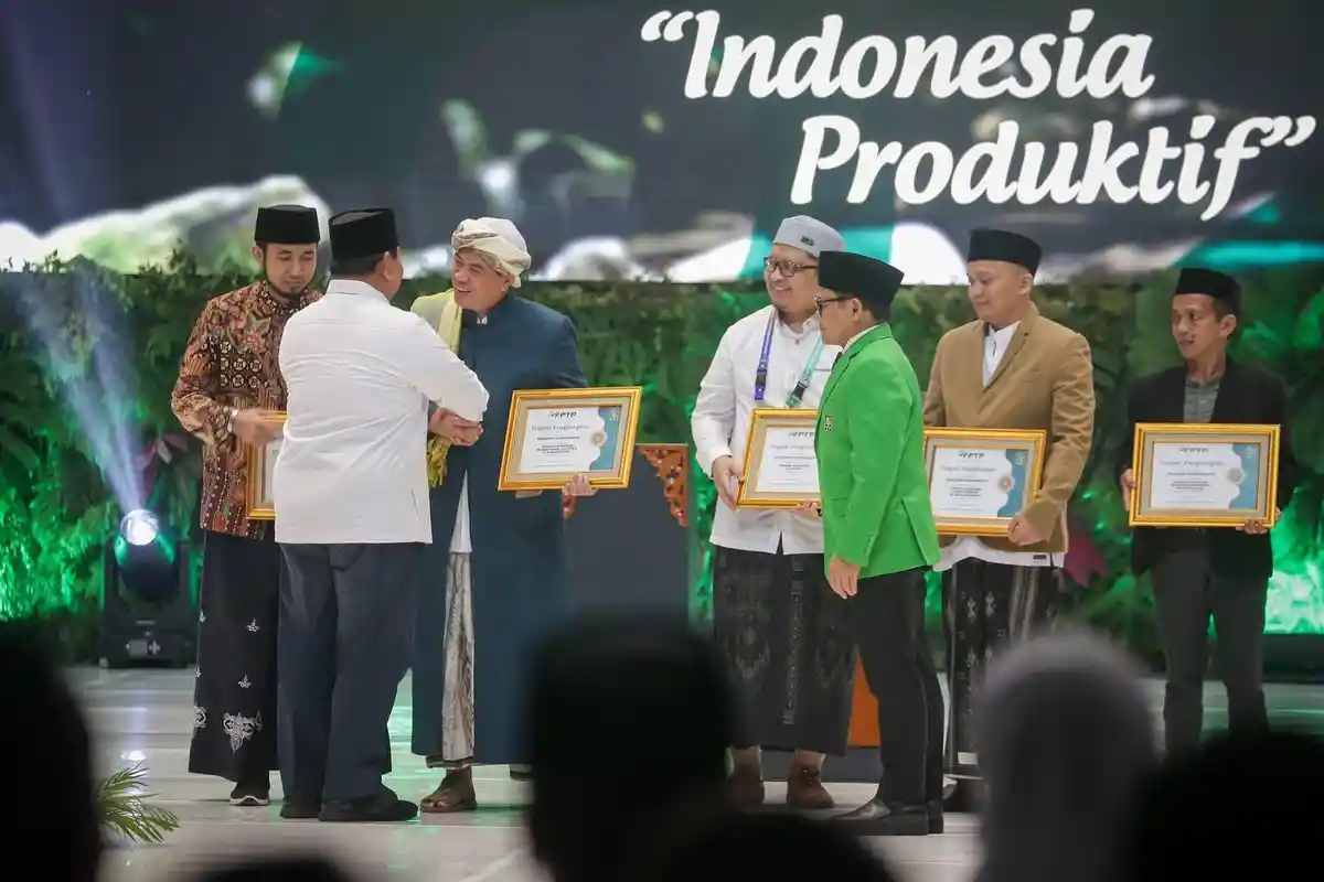 PKB Beri Penghargaan Lima Pesantren Salaf Transformatif, Gabungkan Tradisi, Inovasi, Kemandirian