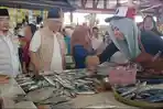 H-Abdul-Rahman-Blusukan-ke-Pasar-Aurduri-Didoakan-Pedagang-jadi-Wali-Kota-Jambi.jpg