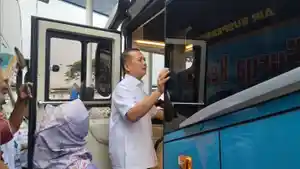 iqbal-cek-bus-mandalikajpg.jpg