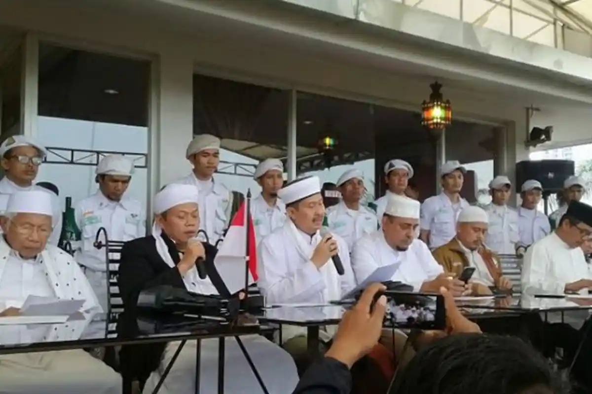 Heboh Pertemuan Jokowi dan Alumni 212, Terungkap ini Isi Pertemuan Tertutupnya itu