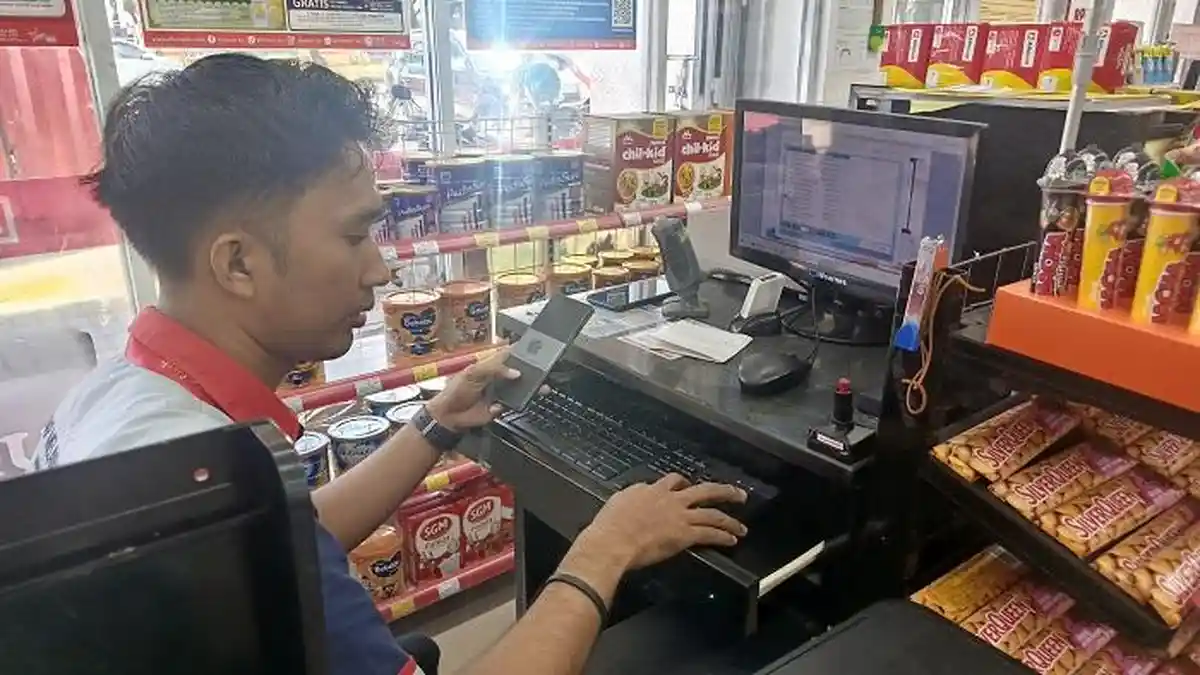Alfamidi Tarik Tiga Produk Permen Mengandung Babi di Jeneponto