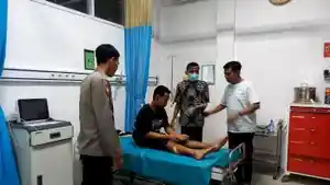 Kondisi-korban-begal-saat-dilarikan-ke-Puskesmas-Mojoagungsd.jpg