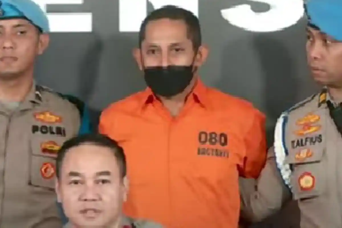 Terpukul, Marah, Kecewa Keluarga Korban atas Pelecehan yang Dilakukan Mantan Kapolres Ngada