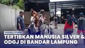 Pol-PP-Bandar-Lampung-Tertibkan-Manusia-Silver-dan-ODGJ-di-Jalanan.jpg
