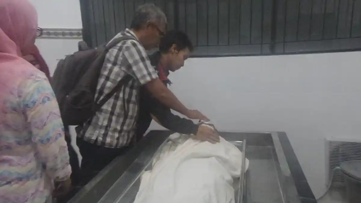 Usai Ngopi, Mahasiswi Unida Muntah Darah Lalu Tewas