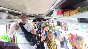 Ratusan-warga-gembira-ikut-Mudik-Gratis-Bersama-Pegadaian.jpg