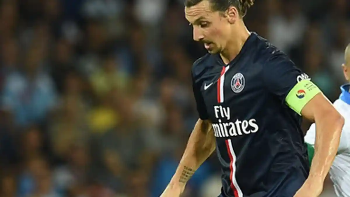 Pelatih Paris Saint Germain Was-was Zlatan Ibrahimovic Cedera