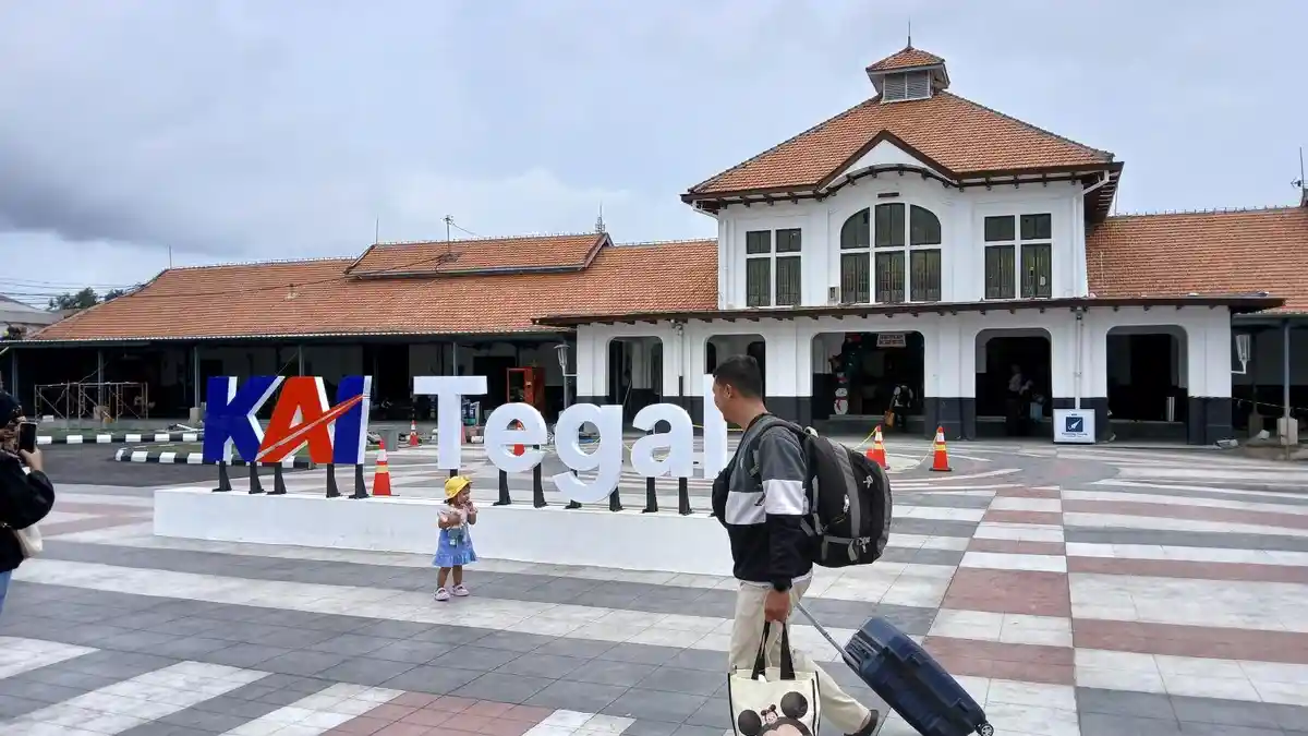 Cantiknya Wajah Baru Stasiun Tegal