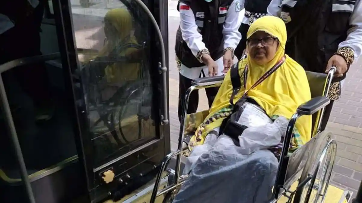 Banyak Jemaah Lansia  Berangkat Haji dan Umrah,  Rentan Tertular Penyakit Ini