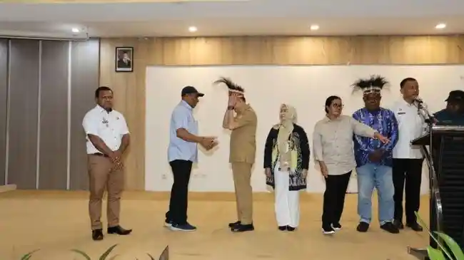 Pertemuan Pj Gubernur Papua dengan Tokoh Agama dan Adat Soroti Stabilitas Jelang PSU