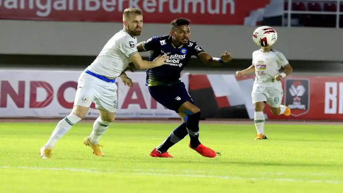 Update Kondisi Dua Pemain Kunci Persib Bandung yang Tumbang di Piala Menpora 2021