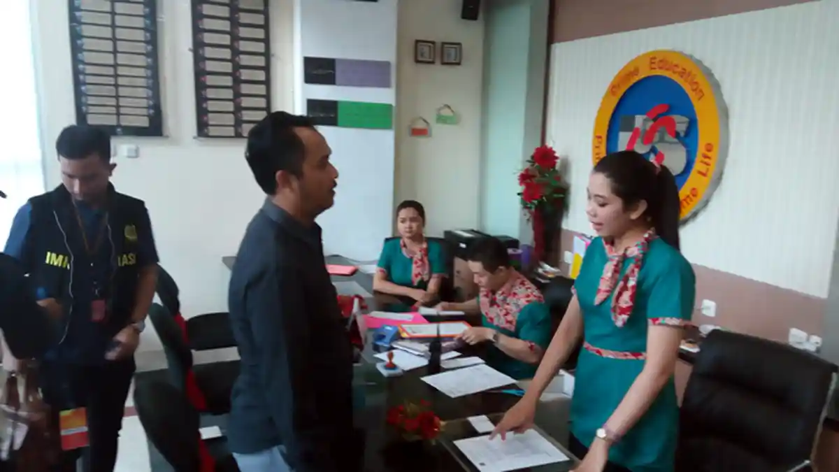 Prime One School Enggan Beri Data Guru WNA ke Imigrasi