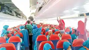 sebanyak-430-jamaah-umrah-asal-aceh-tiba-di-bandara-internasional-sim.jpg