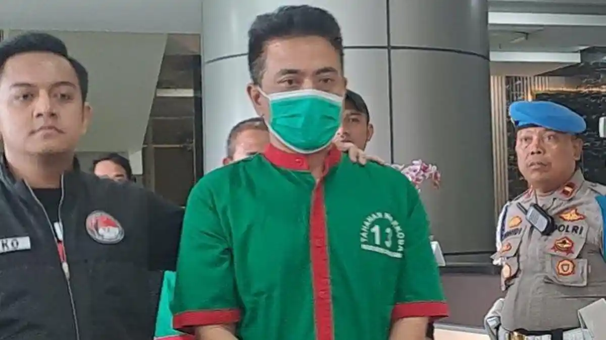 Gegara Tanam Ganja, Pesulap Oge Arthemus Terancam Hukuman Mati
