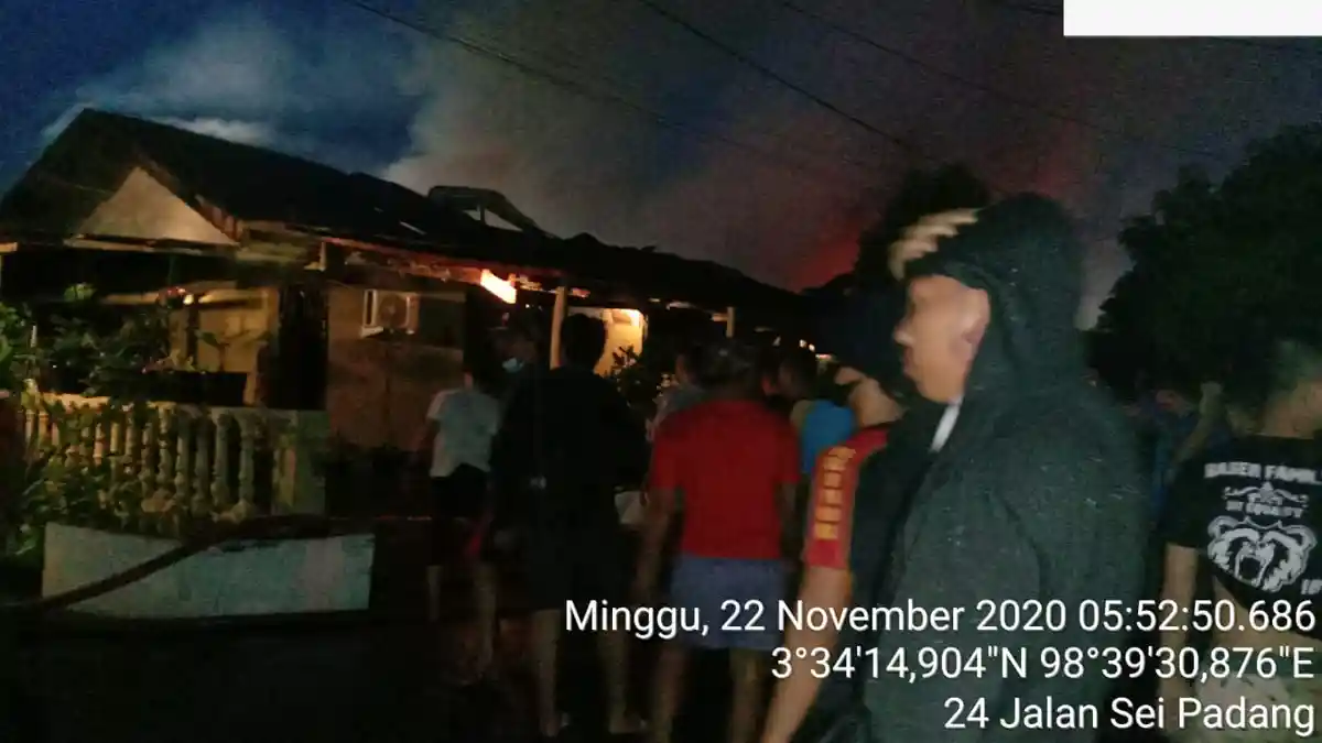 Kebakaran di Komplek Brimob Sumut, 13 Unit Rumah Permanen Dilalap Api
