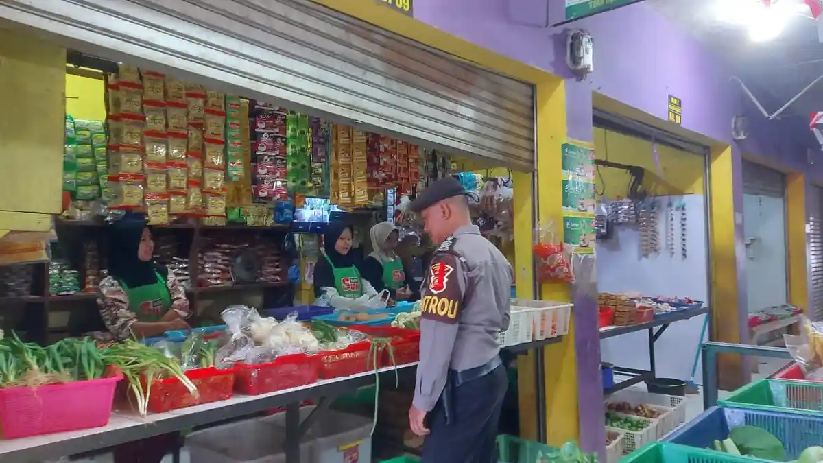 Polres Ciamis Sidak Pasar Manis, Antisipasi Penimbunan Oleh Spekulan