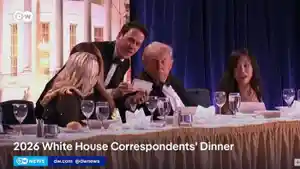 Suara-Tembakan-di-Acara-White-House-Dinner-Trump-Sempat-Mengira-Nampan-Jatuh.jpg