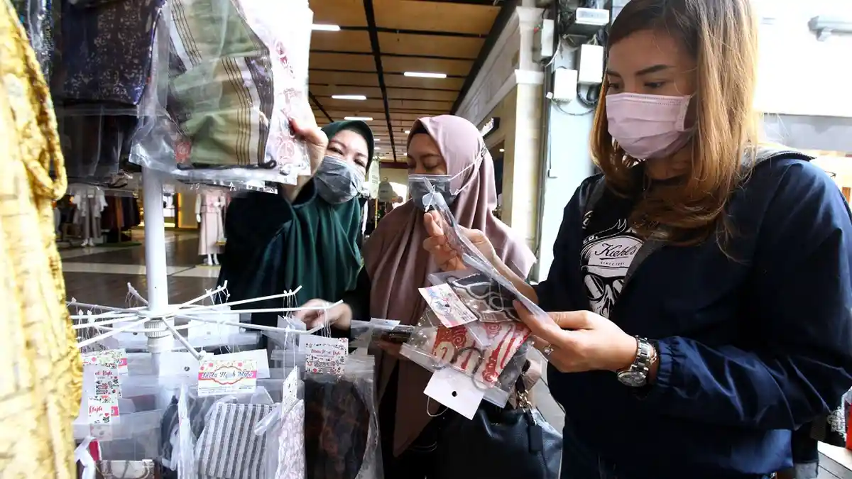 Penjelasan Dokter Masker Scuba dan Buff Tak Efektif Cegah Virus Corona, Hanya 3 Jenis yang Ampuh
