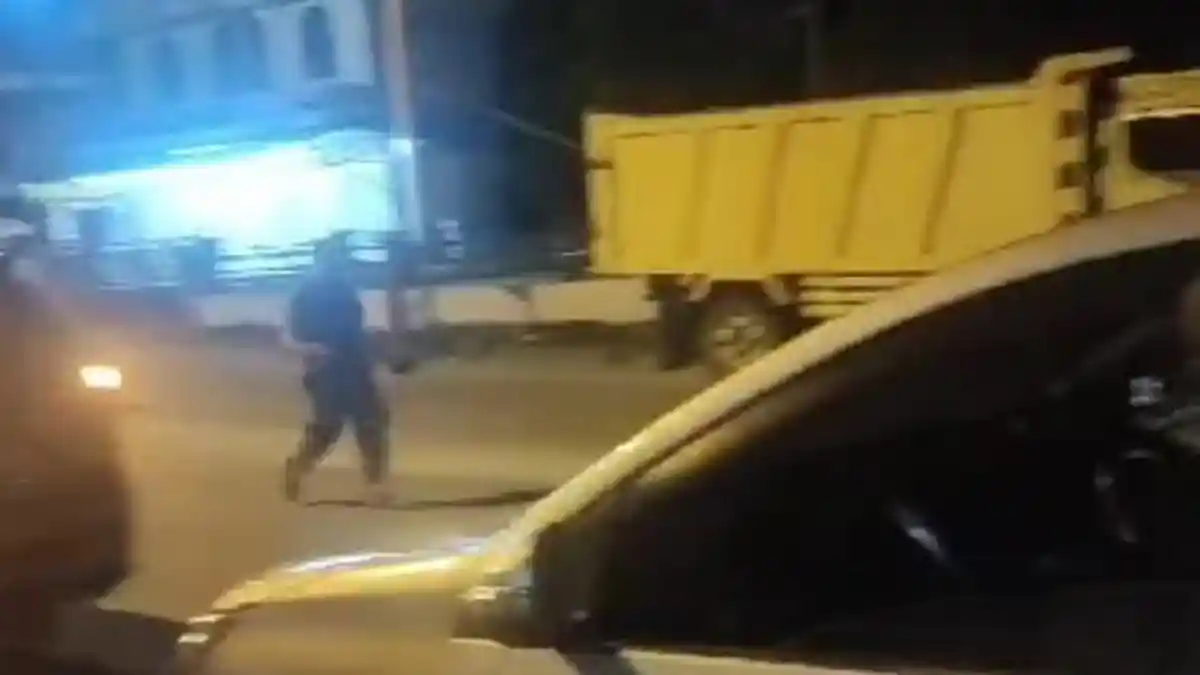 Beredar Video Pelemparan Mobil di Perbatasan Aceh Singkil-Subulussalam, Diduga Hendak Dibegal