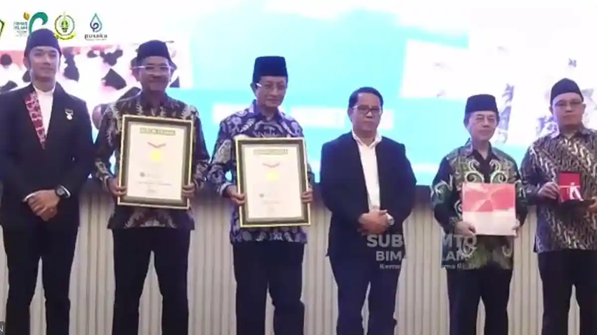 Libatkan 365 Kaligrafer, Kemenag RI Pecahkan Rekor Muri Penulisan Mushaf Nusantara