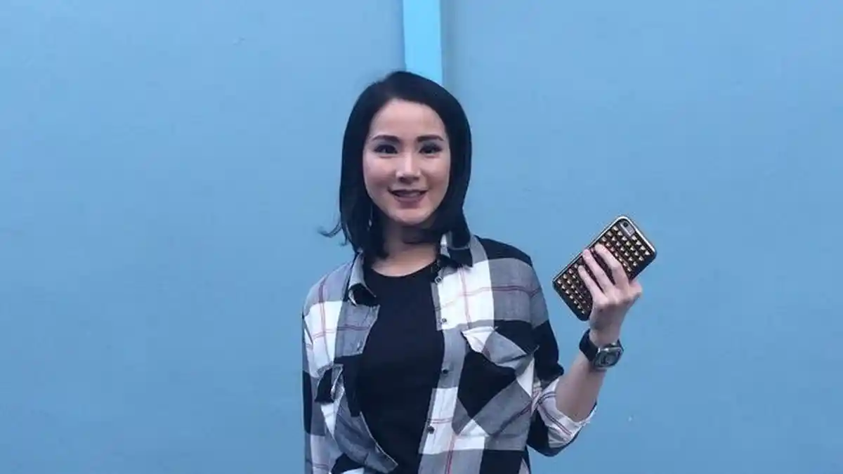 Jill Gladys Memilih Kembali Dekat dengan Mantan Suami Demi Sang Buah Hati