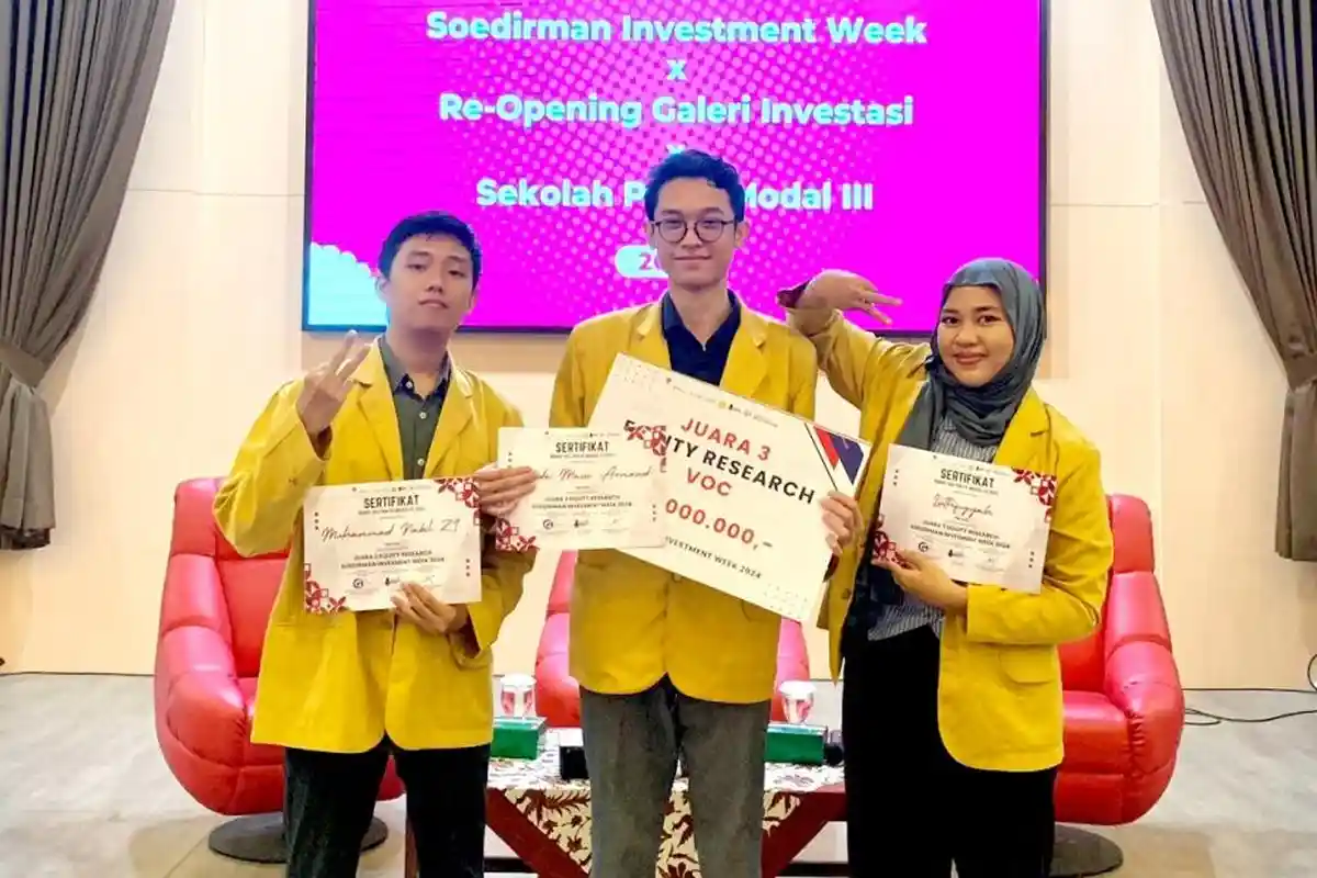 FEB UNSOED Juara 3 Lomba Saham Nasional 2024