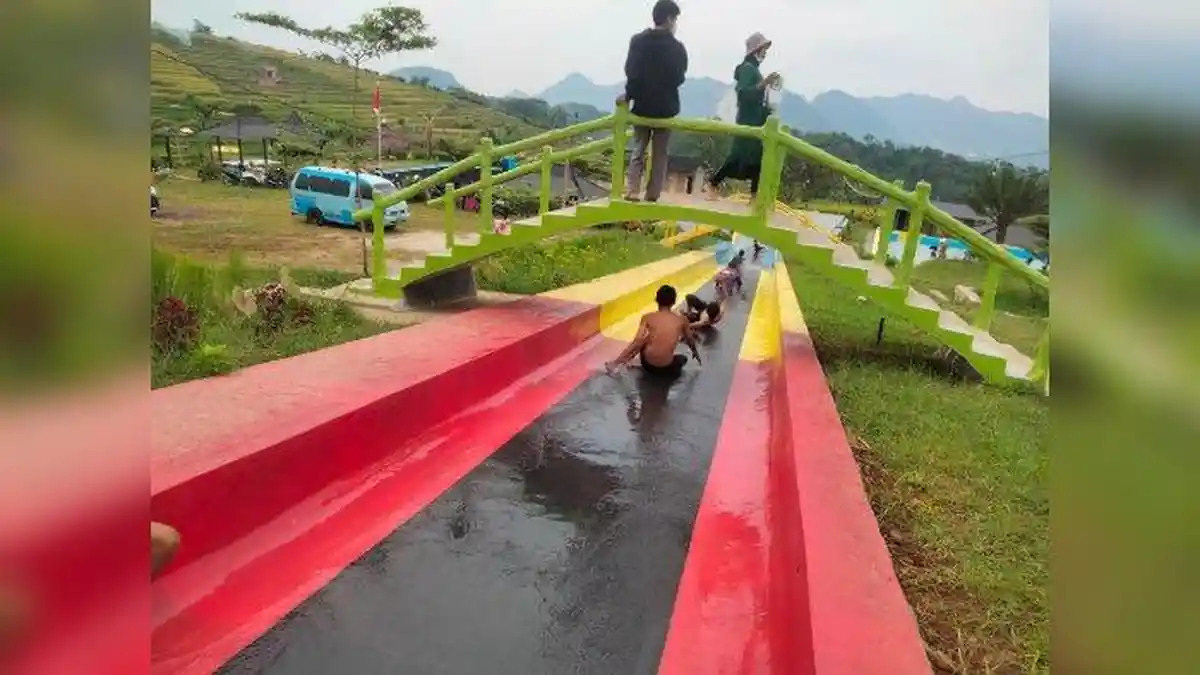 Selama Liburan Nataru dan Sekolah, Ada Ribuan Pengunjung Menikmati Wisata di Desa Kaduela