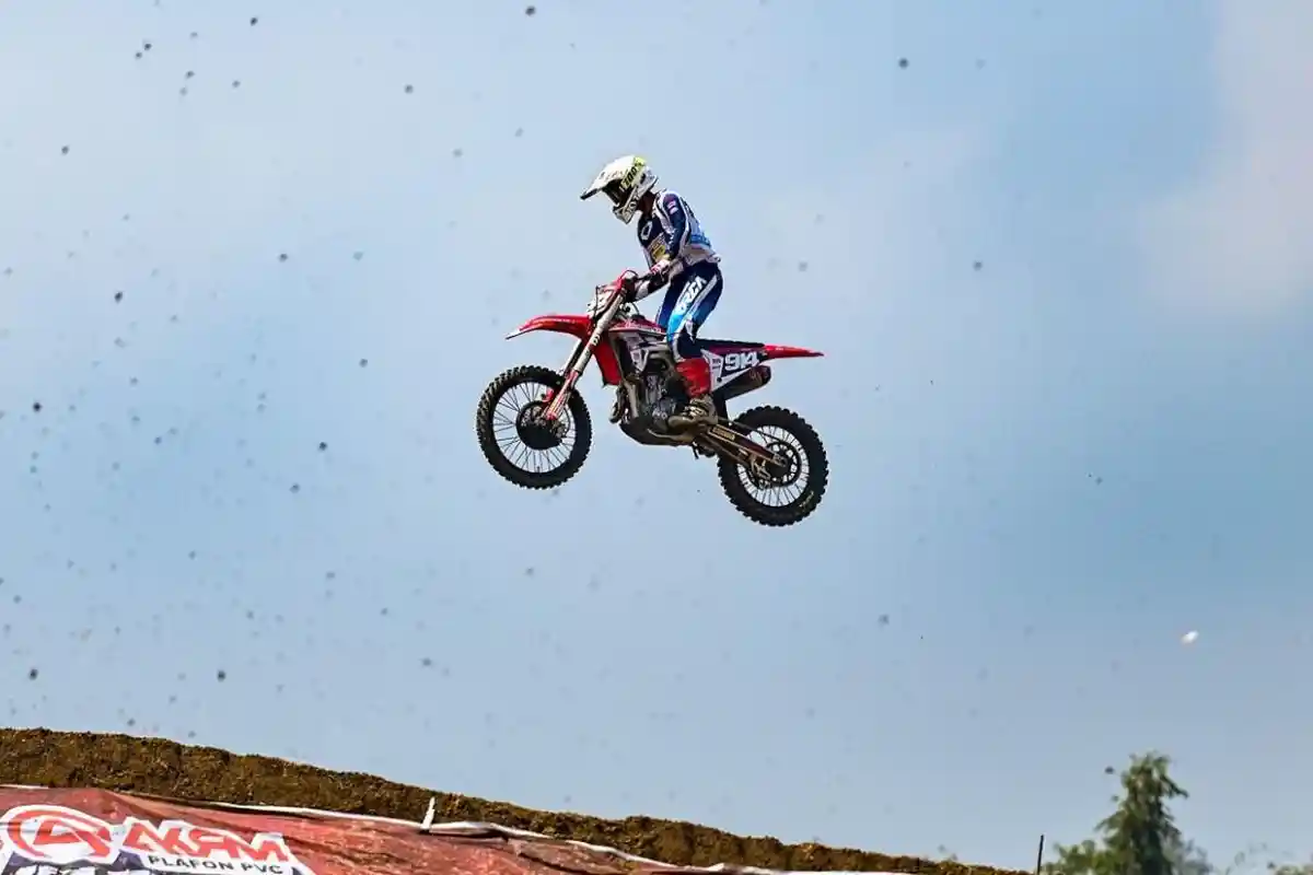 Crosser Astra Honda Raih Double Podium di Seri Kelima Kejurnas MX2