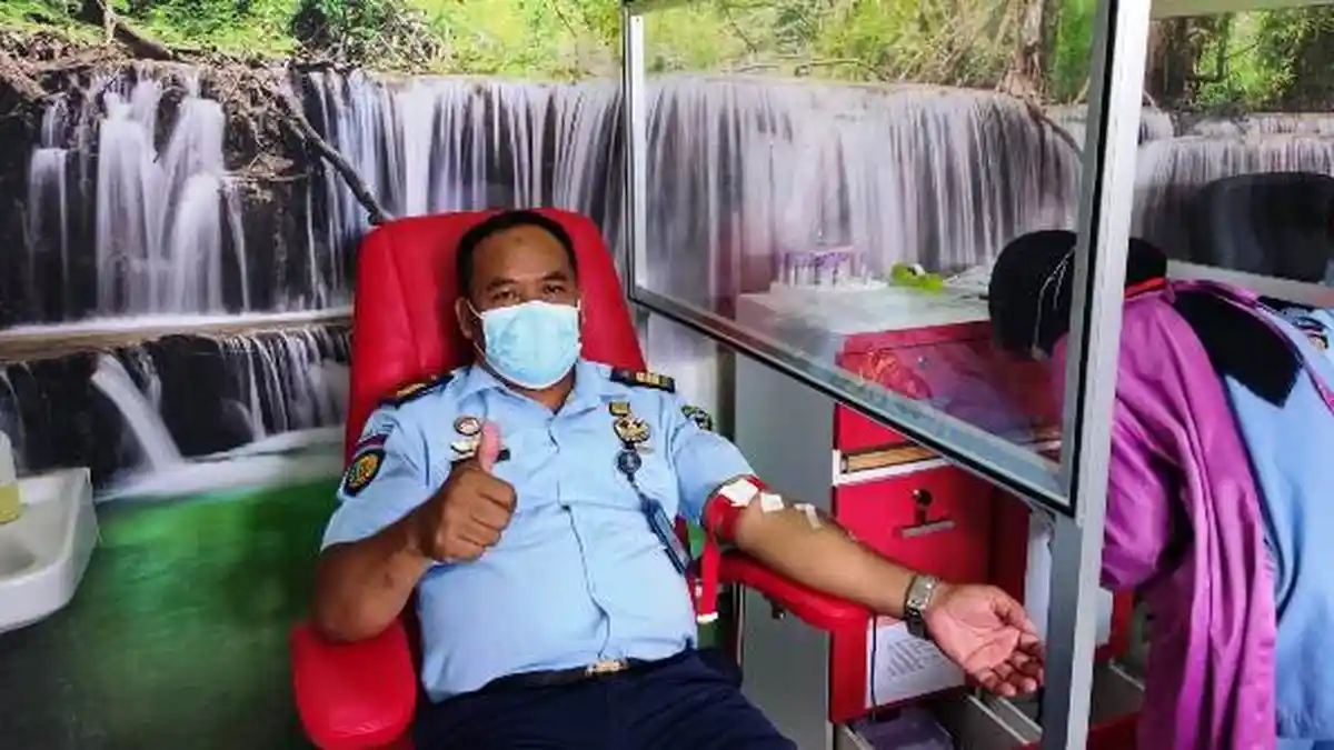 Puluhan Petugas Rutan Salatiga Ikuti Aksi Donor Darah