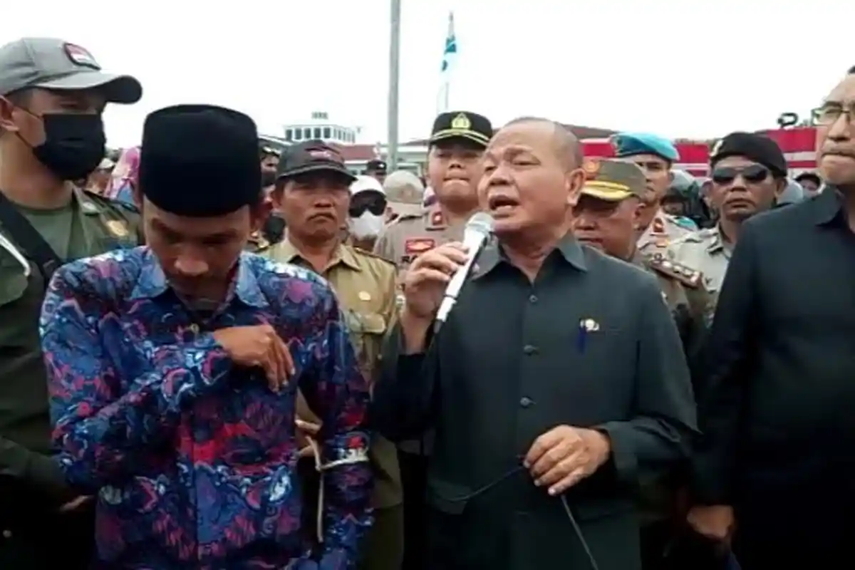 Pemkab Pesisir Barat Janji Segera Bayar Gaji Perangkat Desa